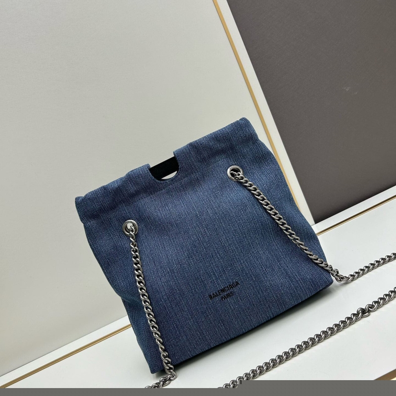 Ba*len*cia*ga shopping bags